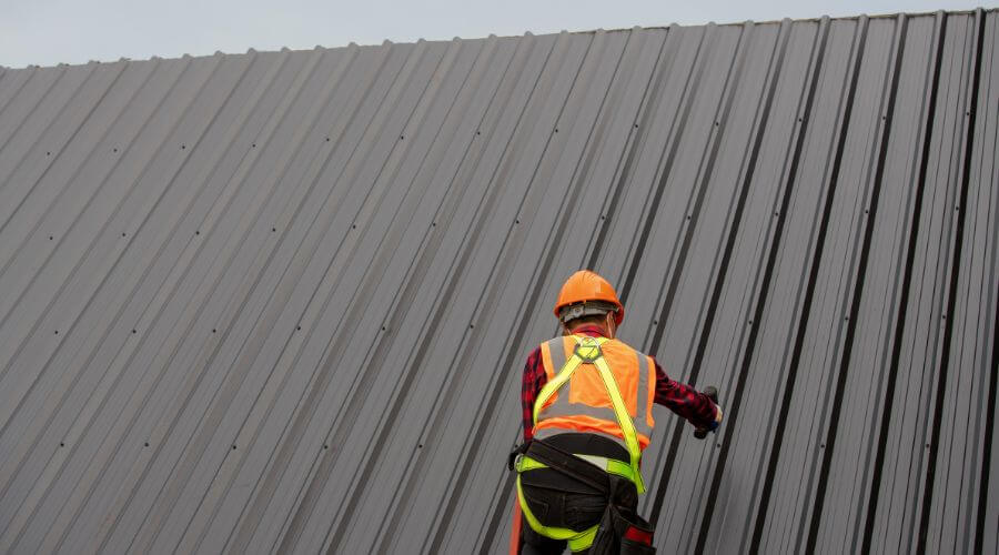 Professional metal roof installation services in Pikeville, TN